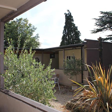 The Coach House Bed & Breakfast Winterbourne Room photo