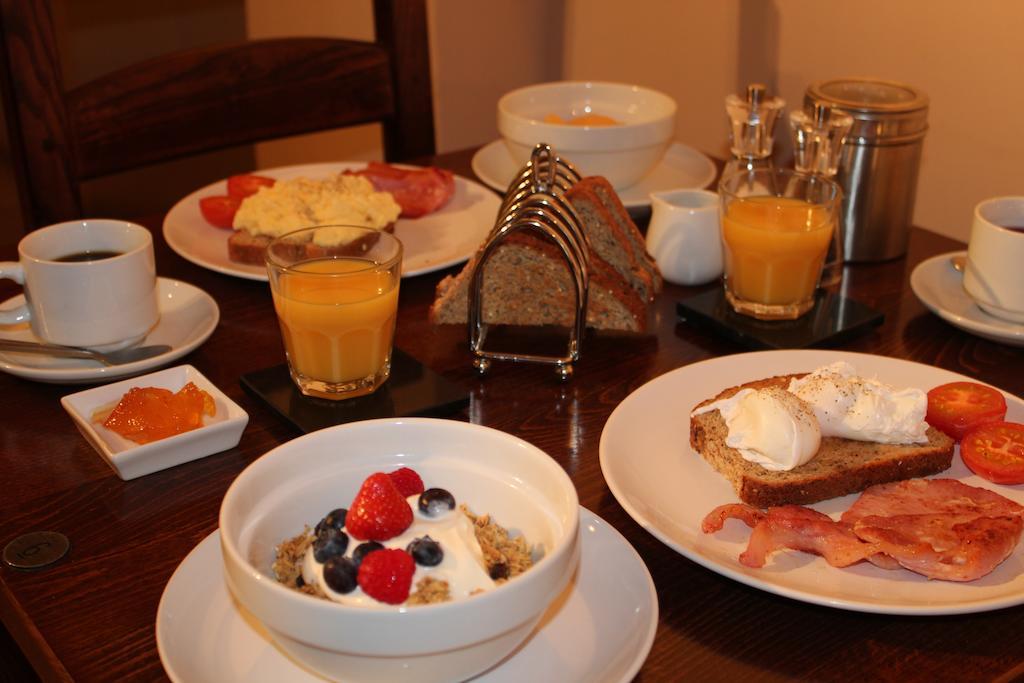 The Coach House Bed & Breakfast Winterbourne Exterior photo